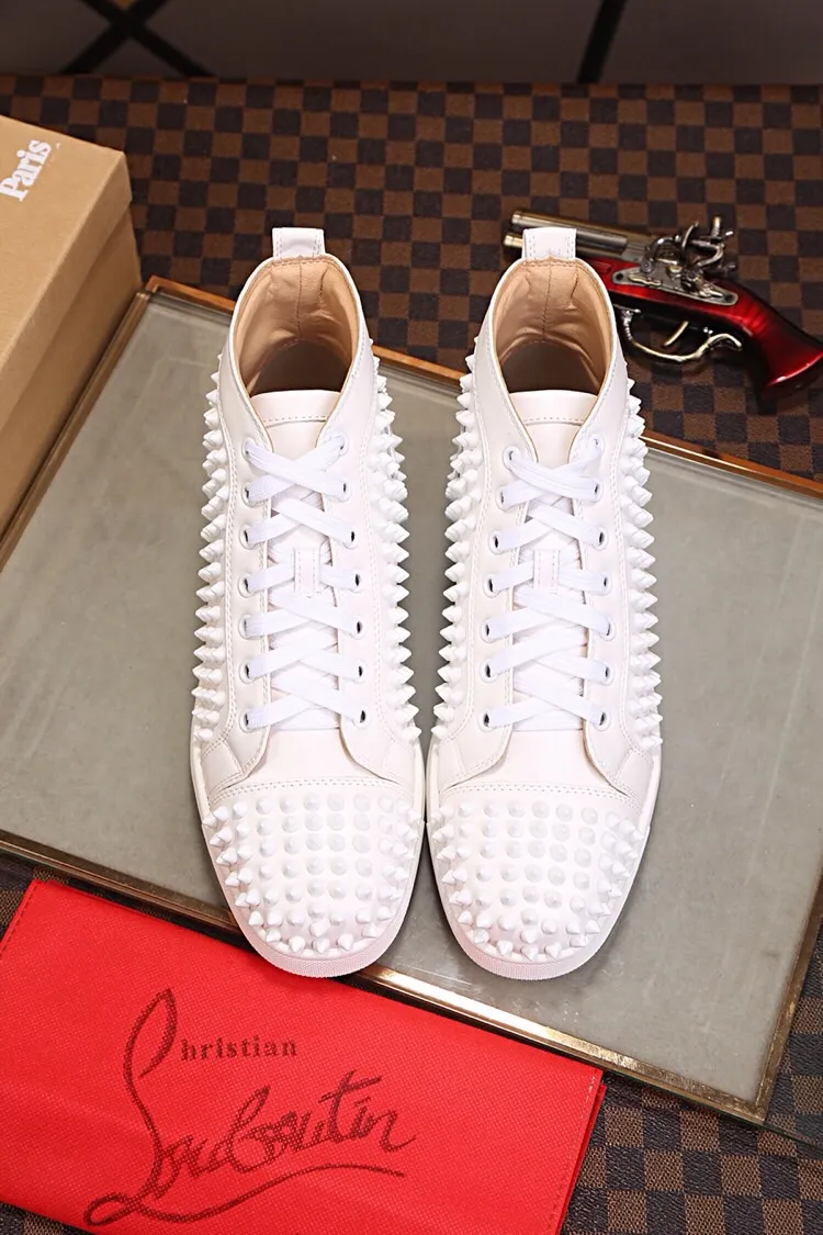 Ex-factory price 480. christian louboutin (CL red sole shoes) counter nail series, high-top casual sneakers for couples 📢 📢 📢 Exclusive hot style release 🎈🎈💪 Movable latex feet 👻 Finished outsole stitching line [satisfied] 😝Female 35-40# Male 38#-46, global supply😝 [Top version]: original imported cowhide upper, top original leather lining, original molded TPU outsole, original 1:1 detail processing, original shoe last, large quantity available from stock,